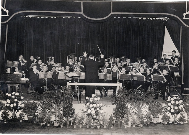 Loading Image